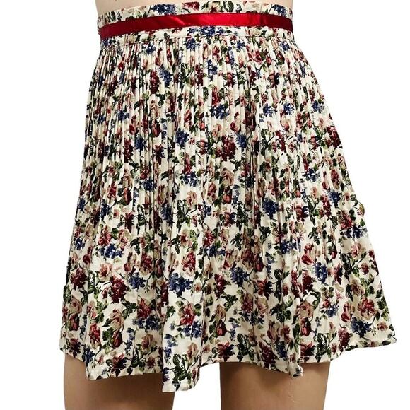 POL Skirt Mini Pleated Satin Trim Coquette Dainty Lolita Size Extra Small - Picture 2 of 6